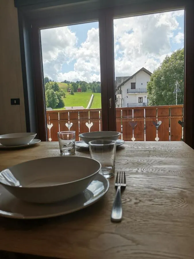 Appartamento di design sull'Altopiano di Asiago Tresche Conca 0*,  Italia